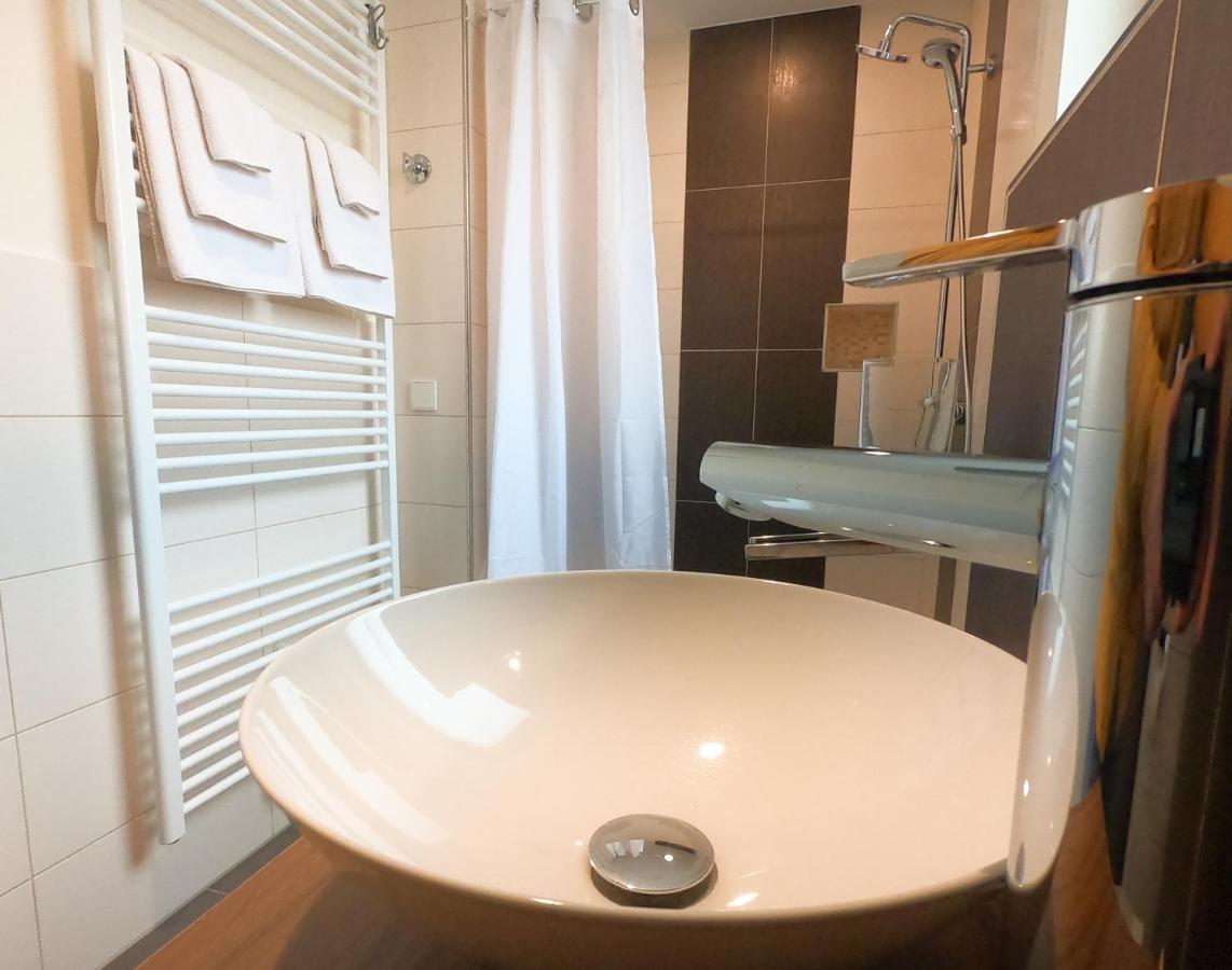 Hotel Langhans Abstatt ภายนอก รูปภาพ
